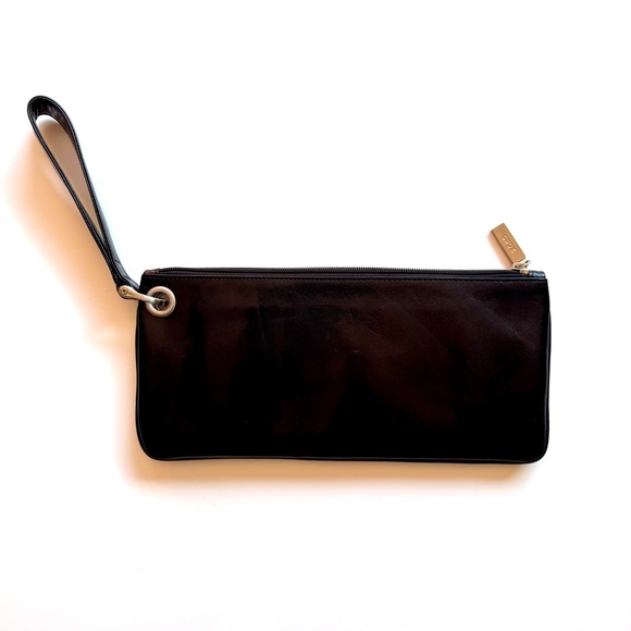 HOBO Vida Wristlet $118 Black Leather Clutch - Picture 1 of 15